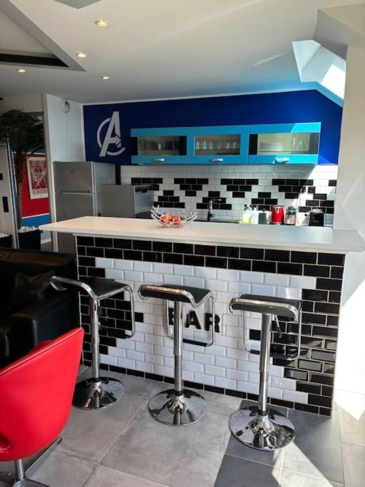Appartement Disney Avengers, 5 Min Des Parcs Magny-le-Hongre Extérieur photo